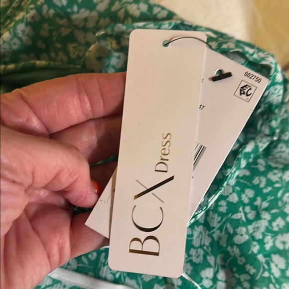 BCX XXS Green and White Floral Mini Dress - Picture 4 of 4